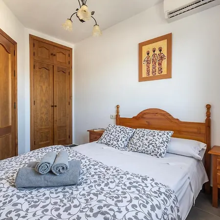 Apartamento Luz A Bolonia Exterior photo